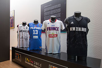 NBA Playoffs Betting: Jokic’s Assist Potential and Holmgren’s Rebounding Key in Game 2